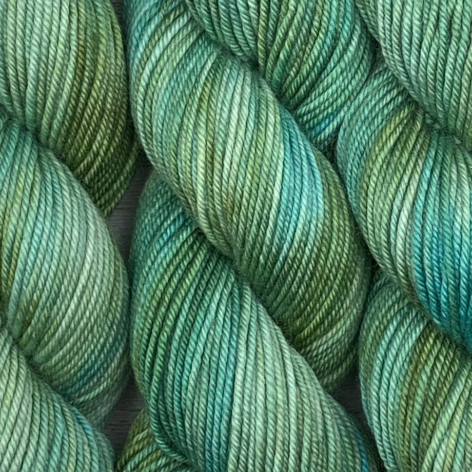 Fosbury Worsted - Impossibly Chic