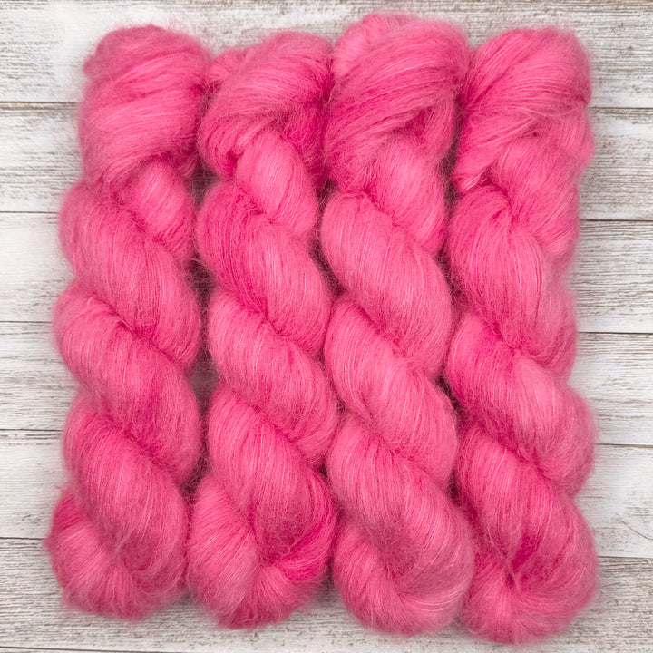 Athabascan Suri Silk - POW! Pink