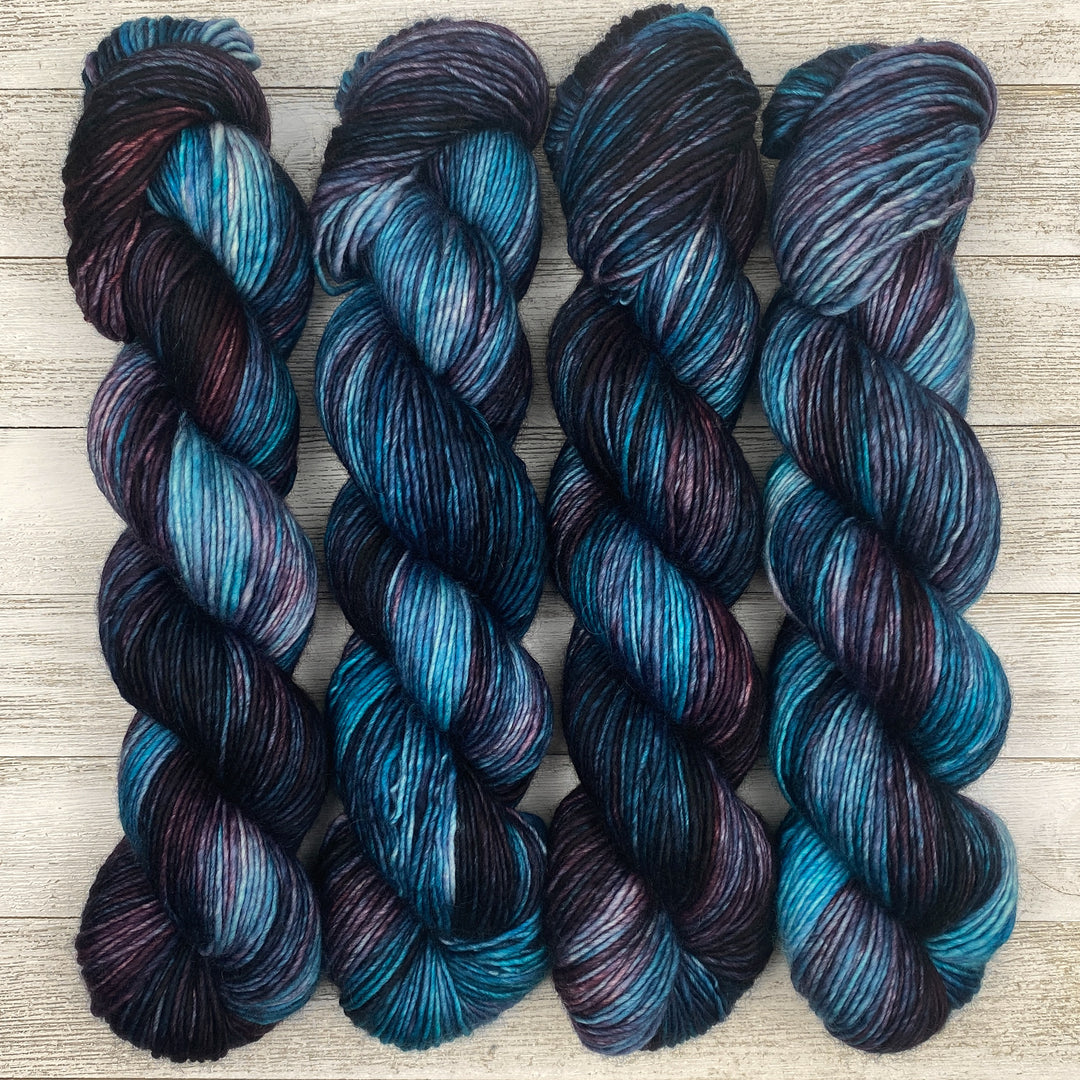Hawthorne Worsted - Meet Me In Lacombe