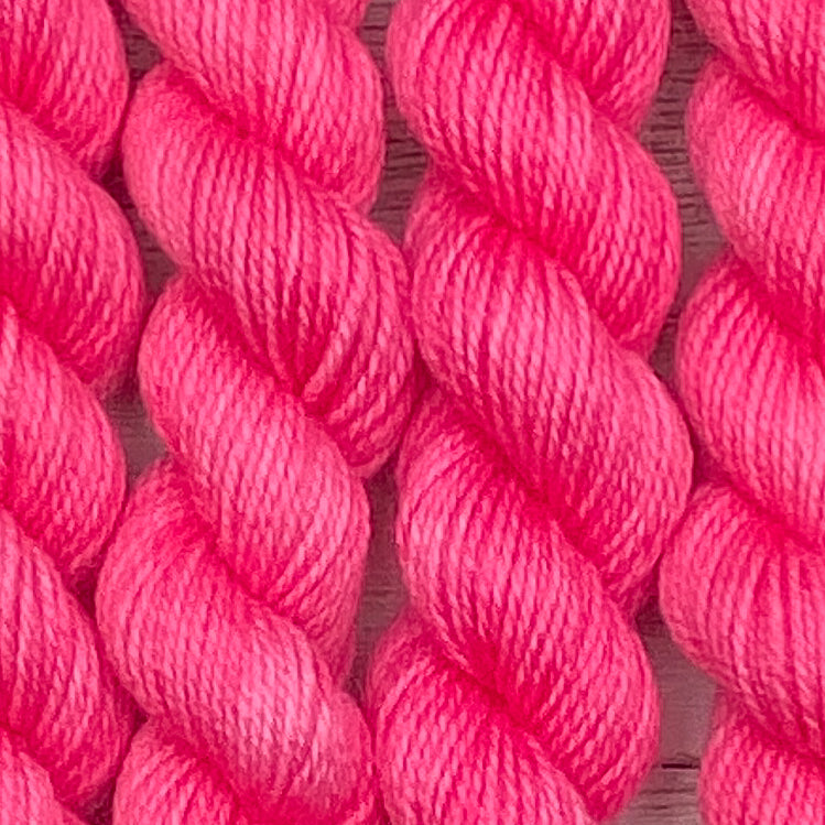 Barbury Sock Mini (20g) - POW! Pink